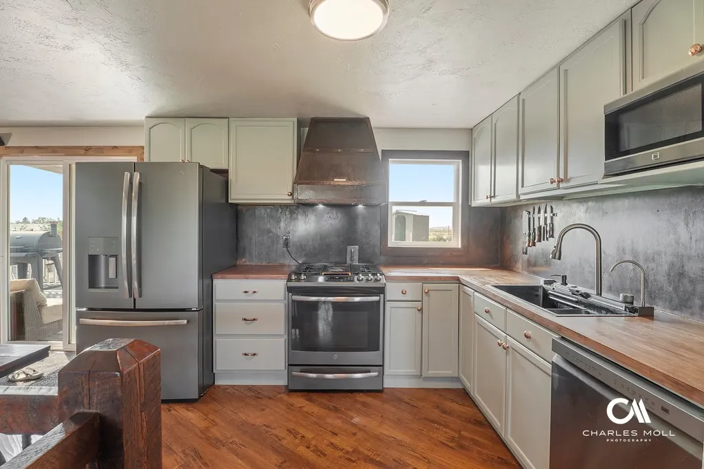 605 Valley View Road Helena MT 59602