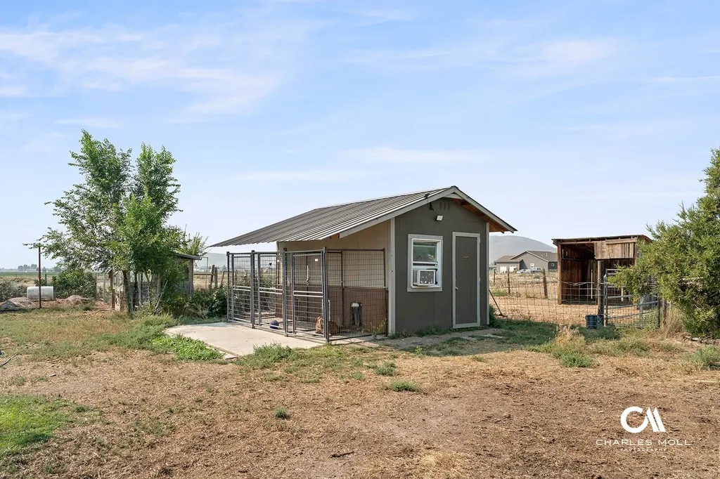 605 Valley View Road Helena MT 59602