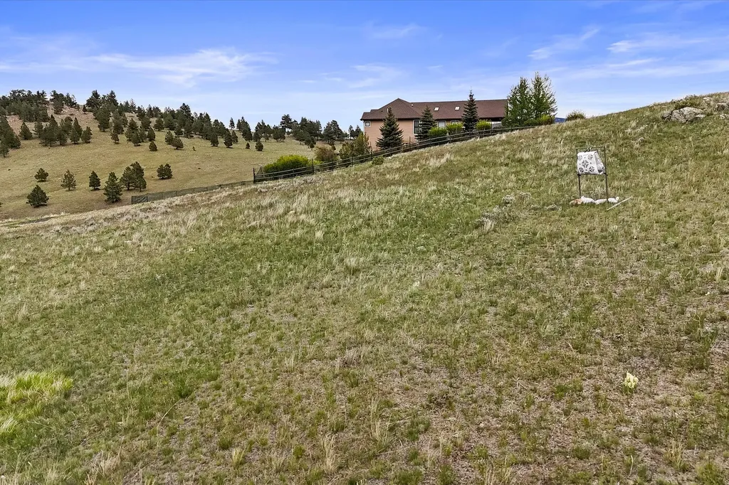 8 Lana Lane Clancy MT 59634