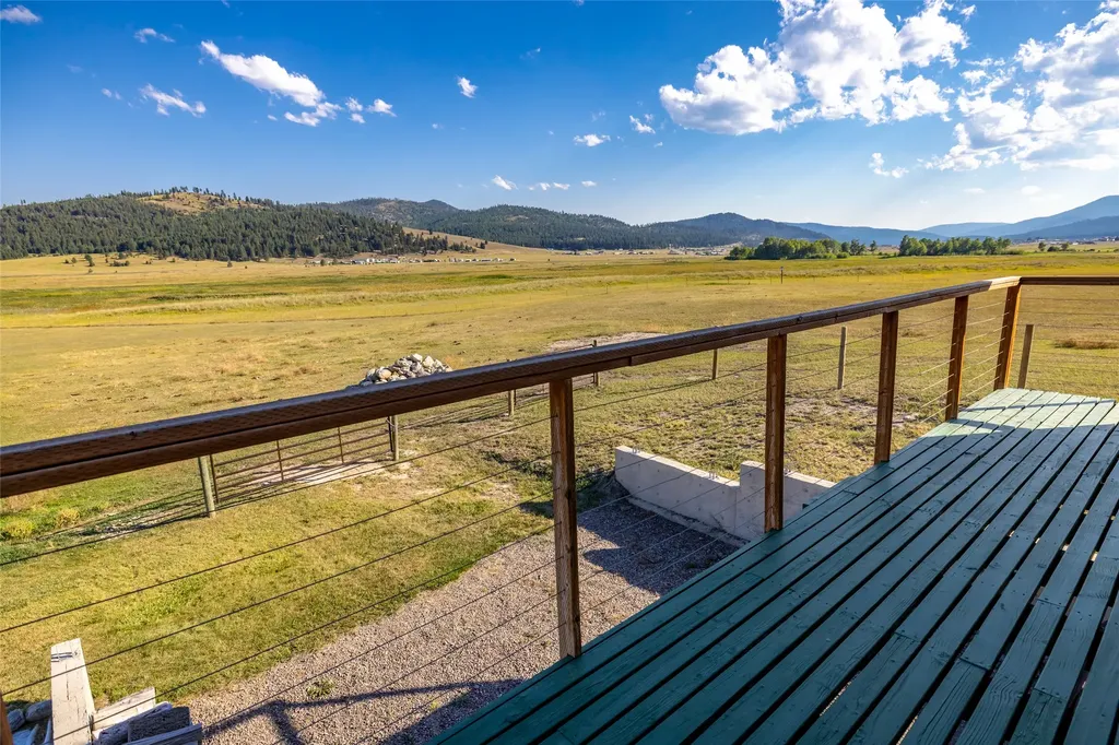 192 Gray Lane Kalispell MT 59901