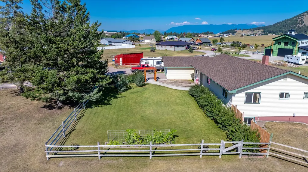 192 Gray Lane Kalispell MT 59901