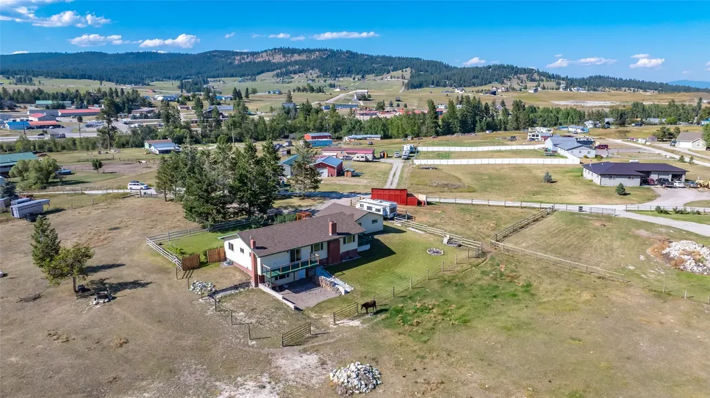 192 Gray Lane Kalispell MT 59901