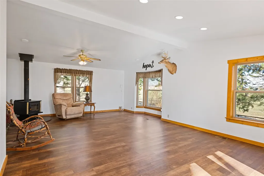 2736 Iroquois Trail Victor MT 59875