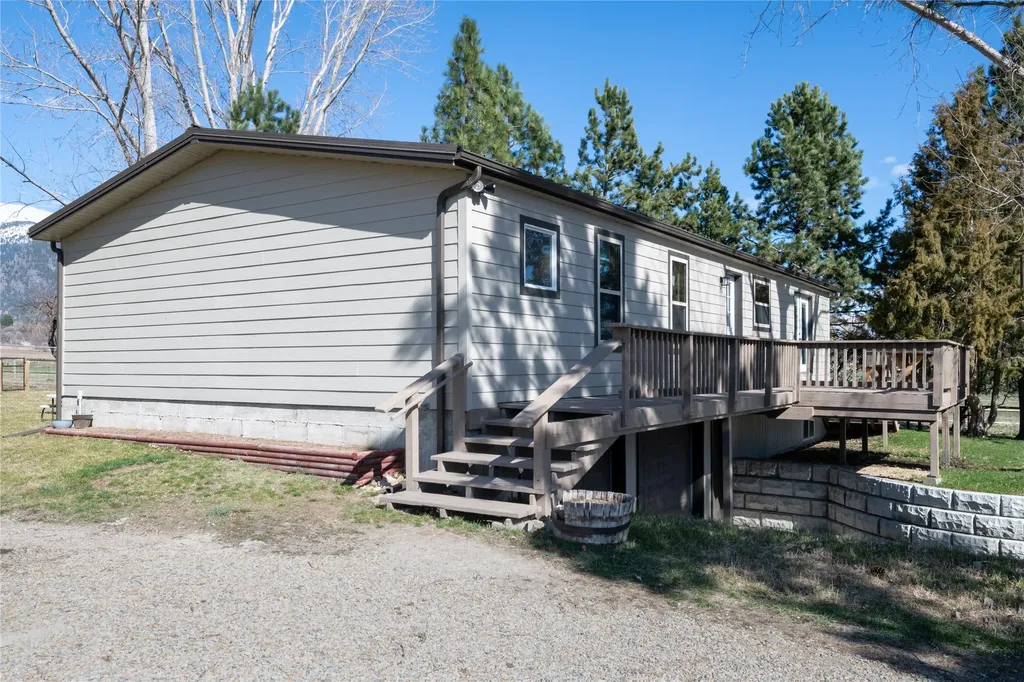 2736 Iroquois Trail Victor MT 59875