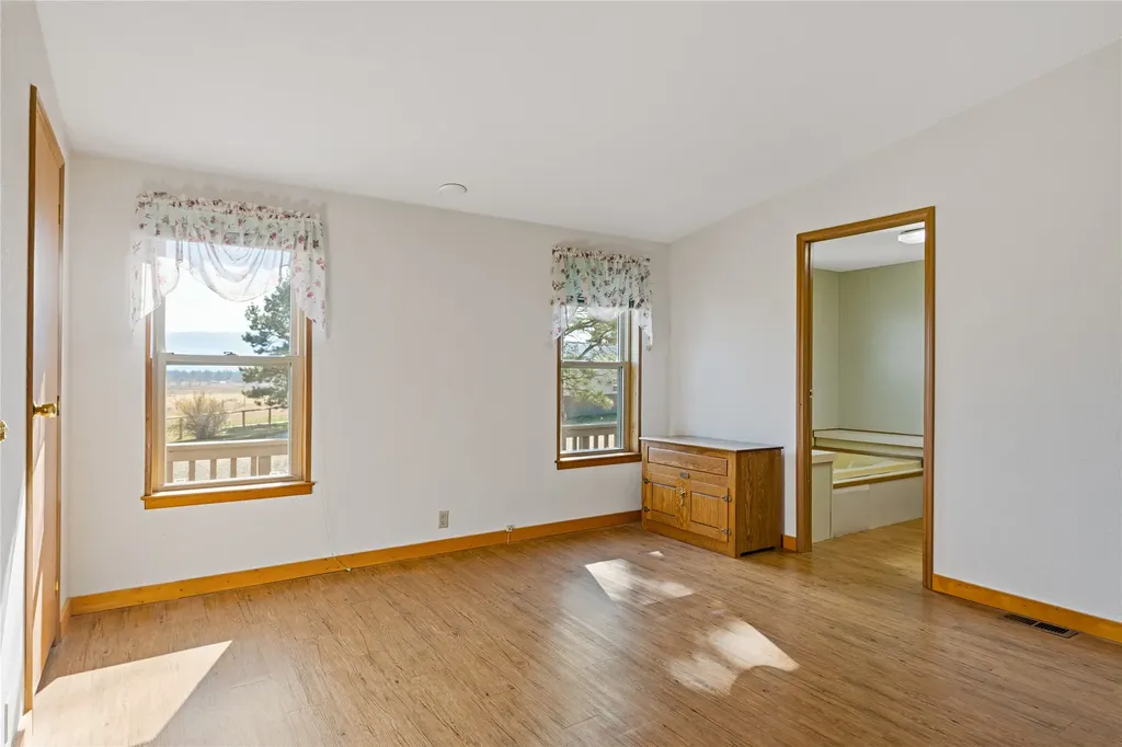 2736 Iroquois Trail Victor MT 59875