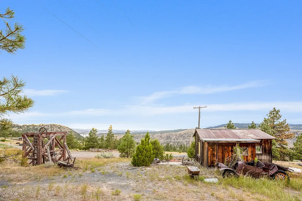 4040 Osprey Ridge Drive Helena MT 59602