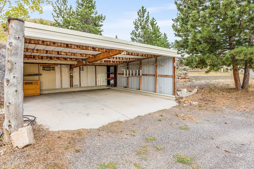 4040 Osprey Ridge Drive Helena MT 59602