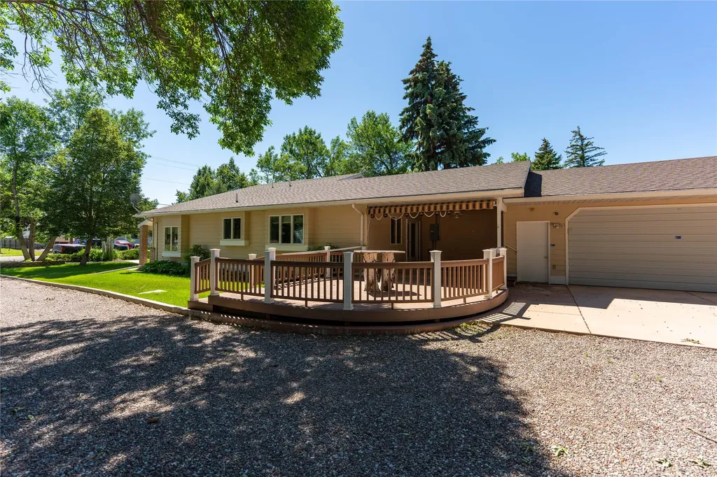 18 24th Street SW Great Falls MT 59404