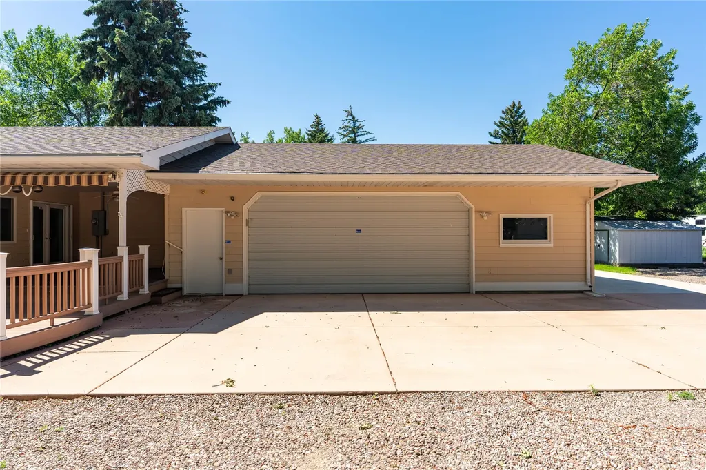 18 24th Street SW Great Falls MT 59404
