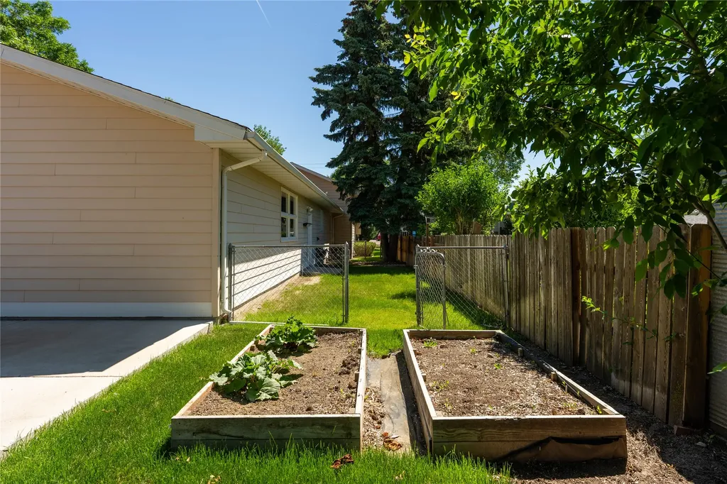 18 24th Street SW Great Falls MT 59404