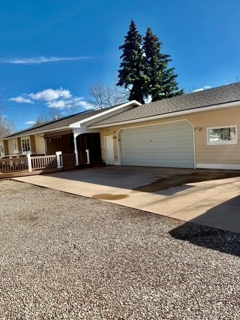 18 24th Street SW Great Falls MT 59404