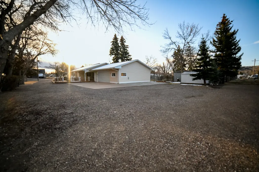 18 24th Street SW Great Falls MT 59404