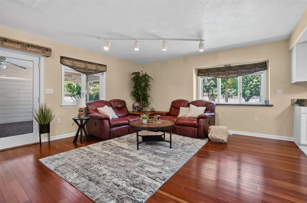 18 24th Street SW Great Falls MT 59404