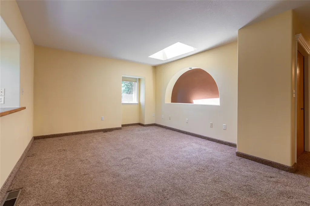 18 24th Street SW Great Falls MT 59404