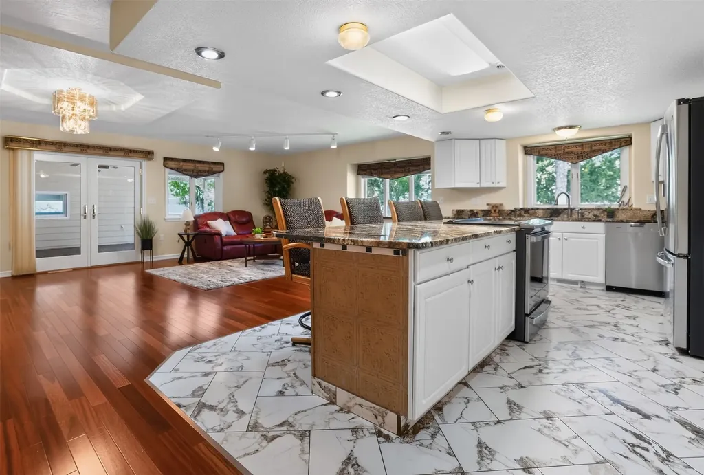 18 24th Street SW Great Falls MT 59404