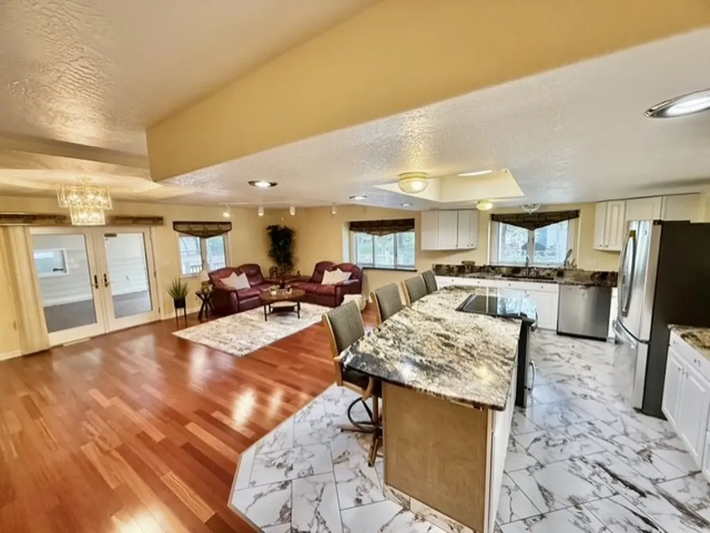 18 24th Street SW Great Falls MT 59404