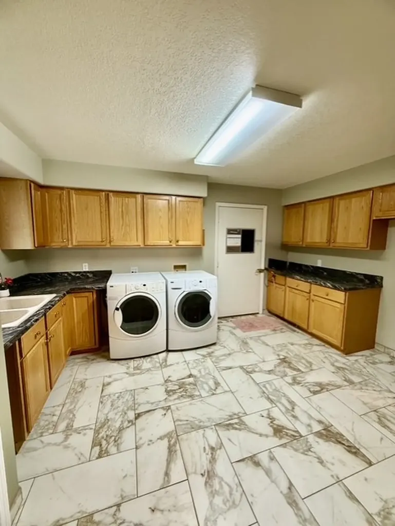 18 24th Street SW Great Falls MT 59404