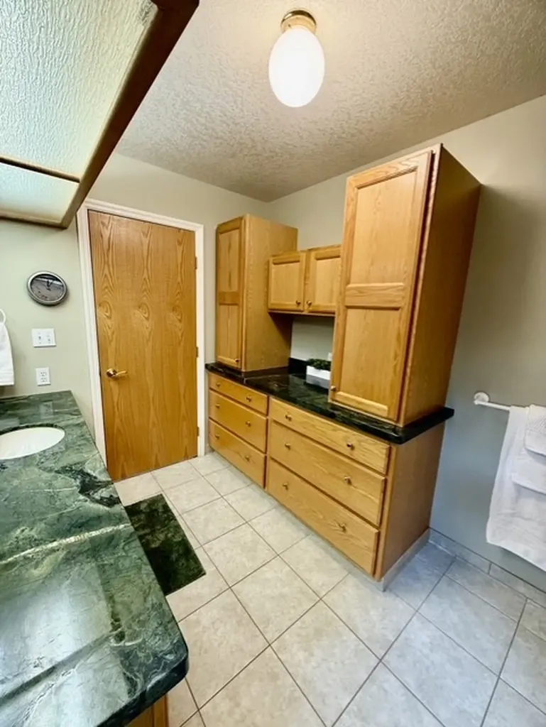 18 24th Street SW Great Falls MT 59404