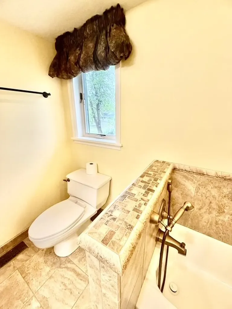 18 24th Street SW Great Falls MT 59404