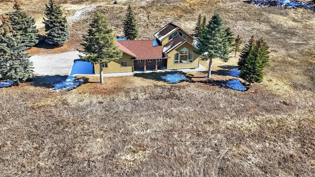 100 Mountain Circle Eureka MT 59917