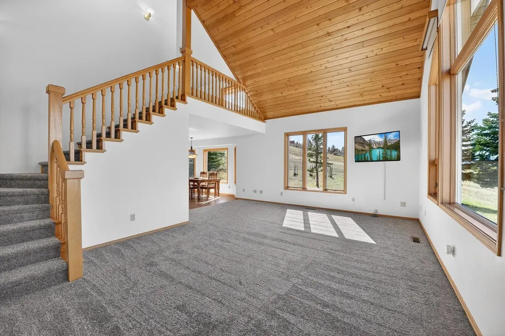 100 Mountain Circle Eureka MT 59917