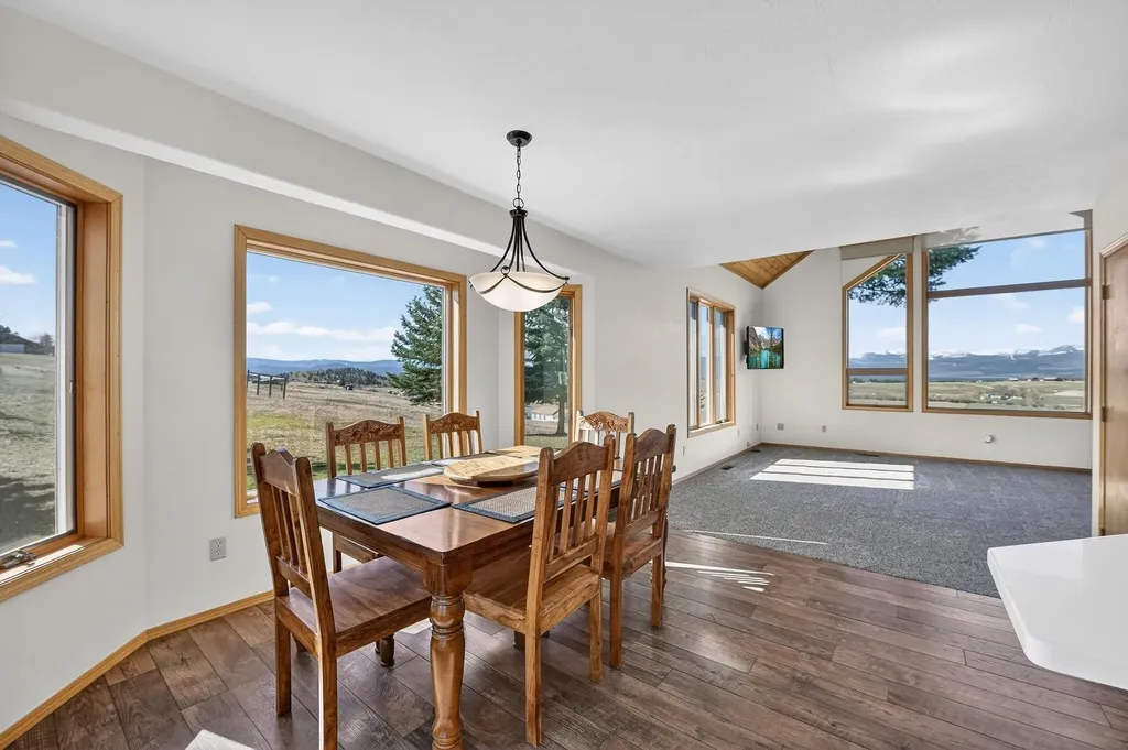 100 Mountain Circle Eureka MT 59917