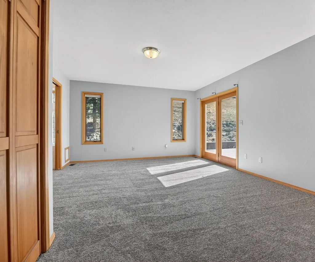 100 Mountain Circle Eureka MT 59917