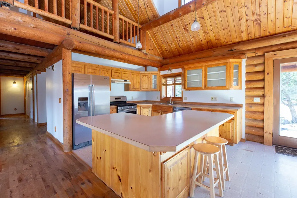 21410 Five Wounds Way Florence MT 59833