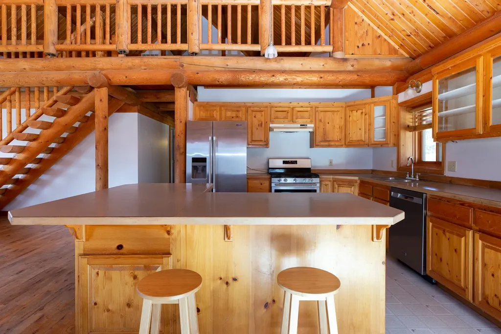 21410 Five Wounds Way Florence MT 59833