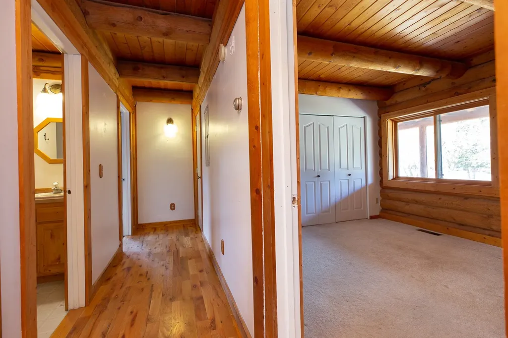 21410 Five Wounds Way Florence MT 59833