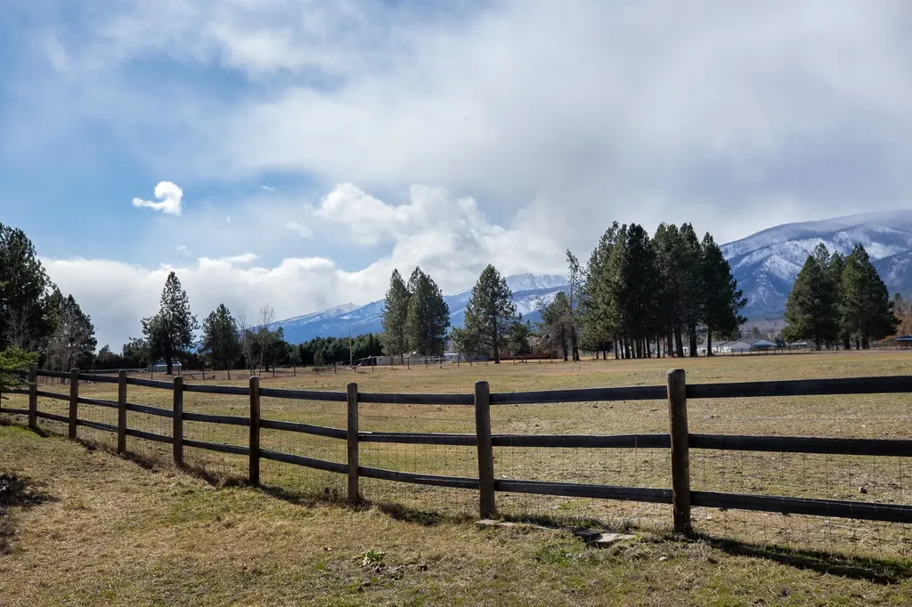 21410 Five Wounds Way Florence MT 59833