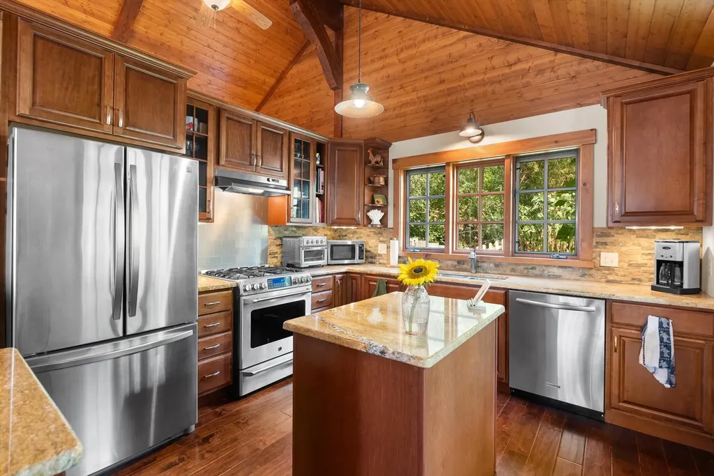 14980 Mt Highway 35 Bigfork MT 59911