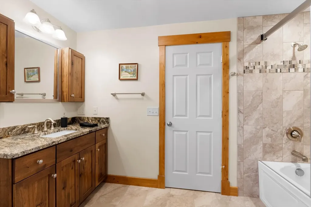 14980 Mt Highway 35 Bigfork MT 59911