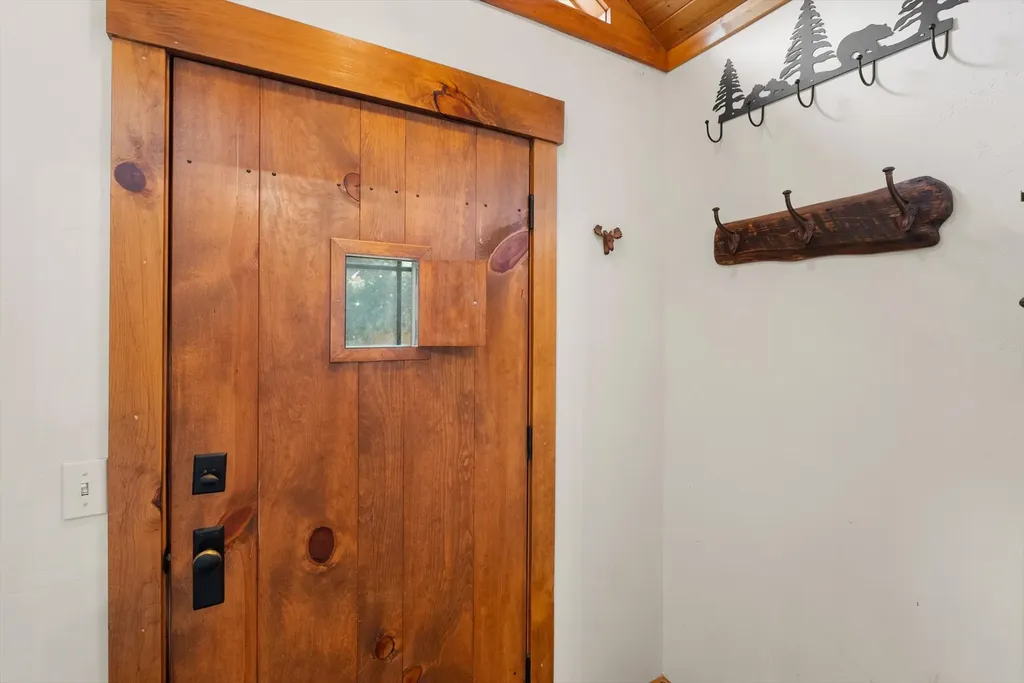 14980 Mt Highway 35 Bigfork MT 59911