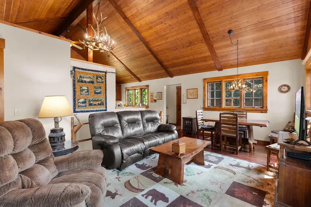 14980 Mt Highway 35 Bigfork MT 59911