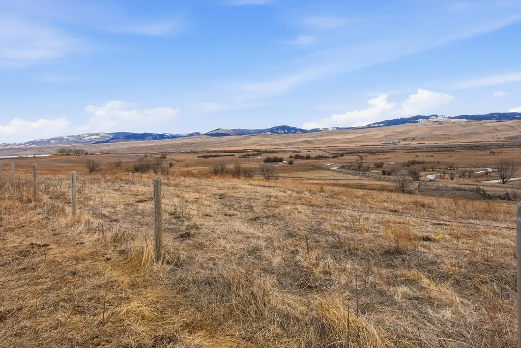 283 Cummoch Drive Deer Lodge MT 59722