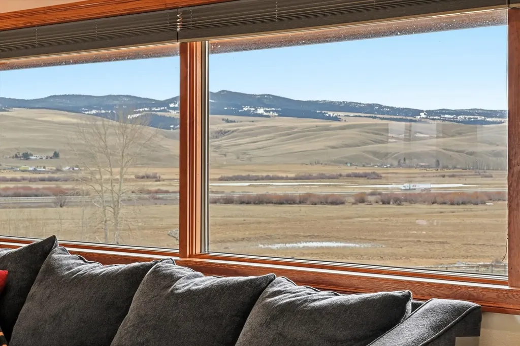 283 Cummoch Drive Deer Lodge MT 59722