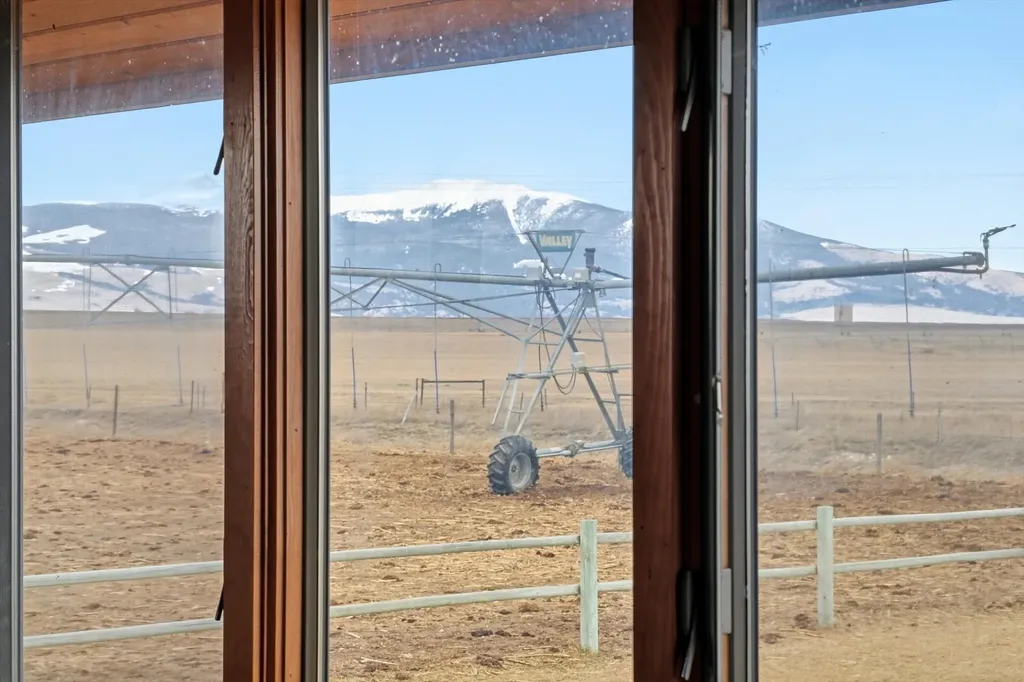 283 Cummoch Drive Deer Lodge MT 59722