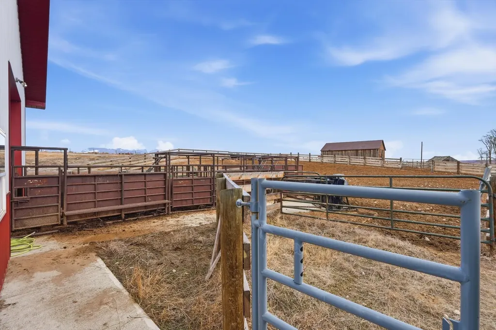 283 Cummoch Drive Deer Lodge MT 59722