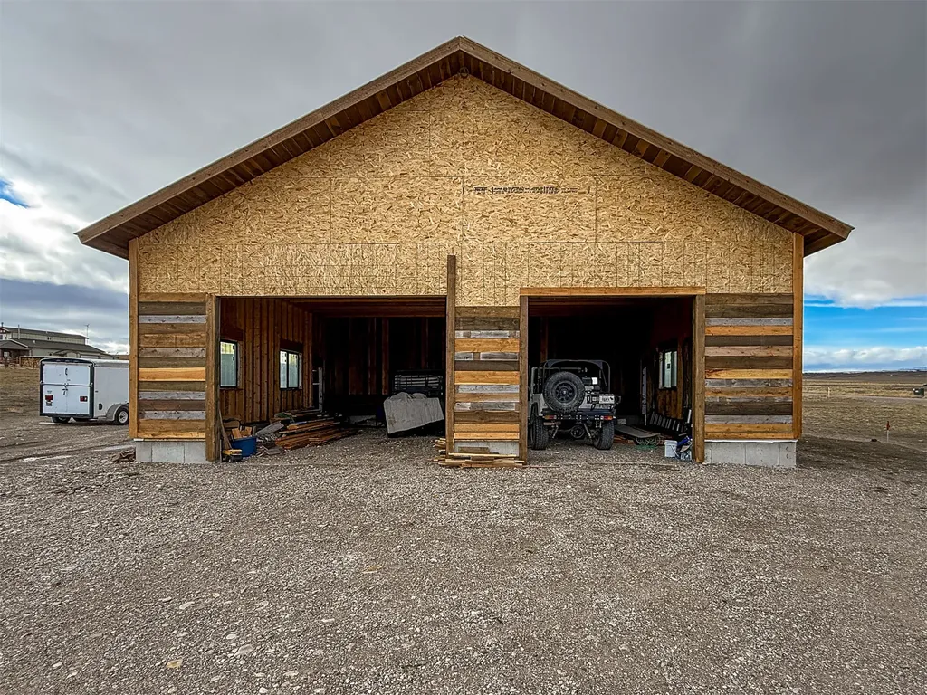 1371 Whoop Up Trail Augusta MT 59410