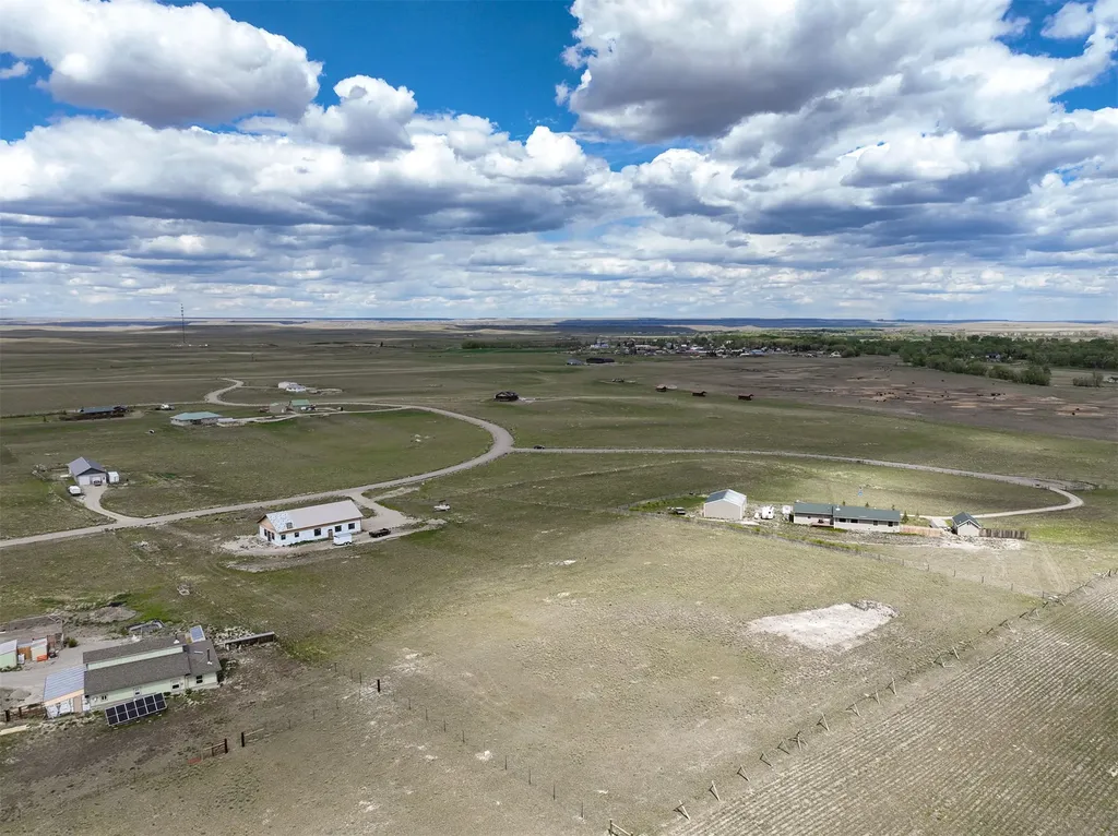 1371 Whoop Up Trail Augusta MT 59410