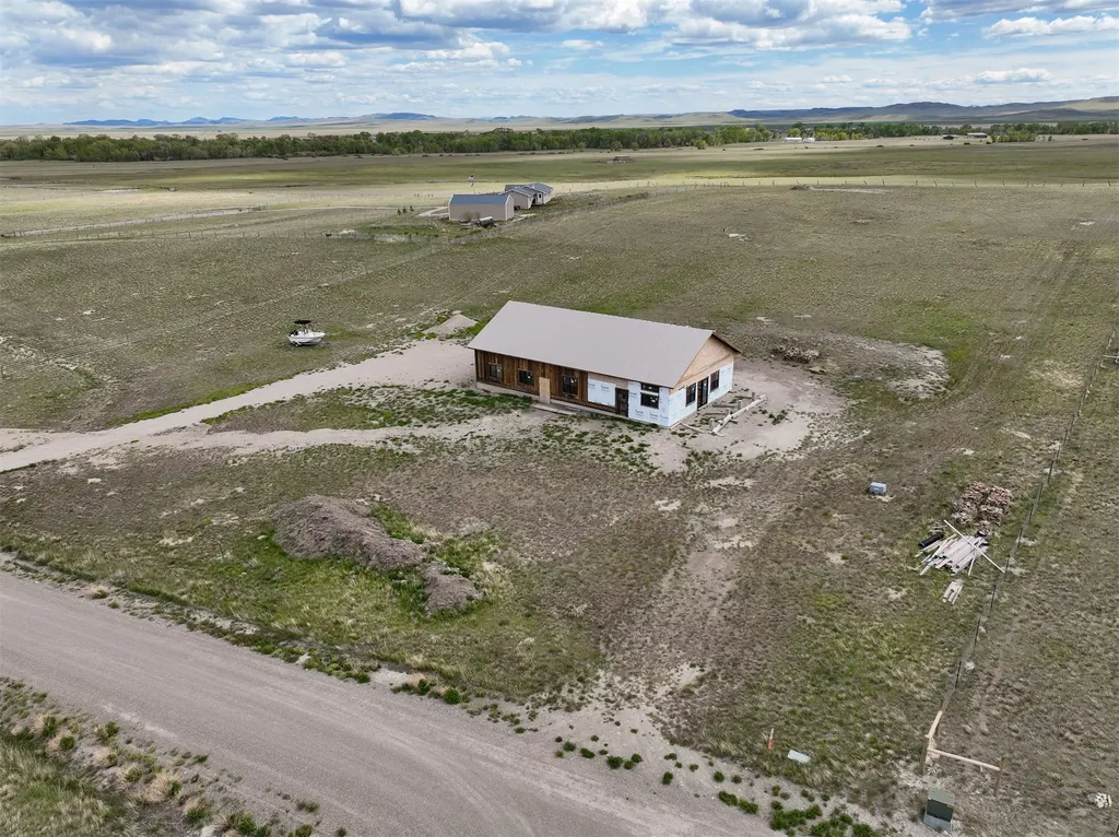 1371 Whoop Up Trail Augusta MT 59410