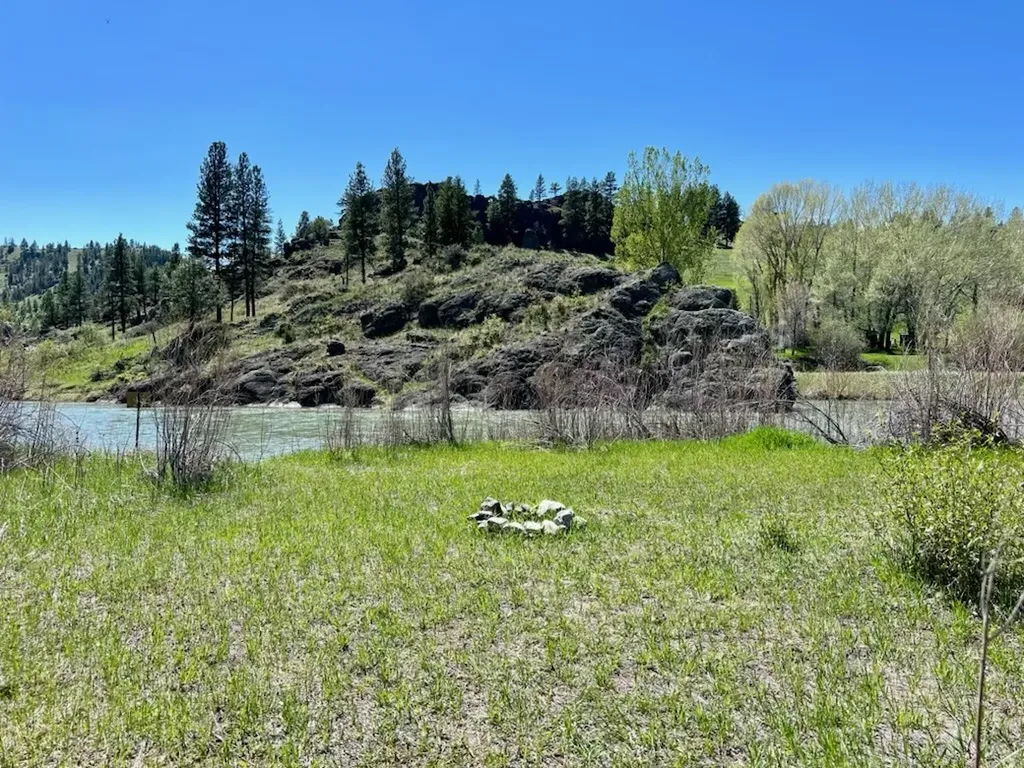 20 Eagle Rock Lane Cascade MT 59421