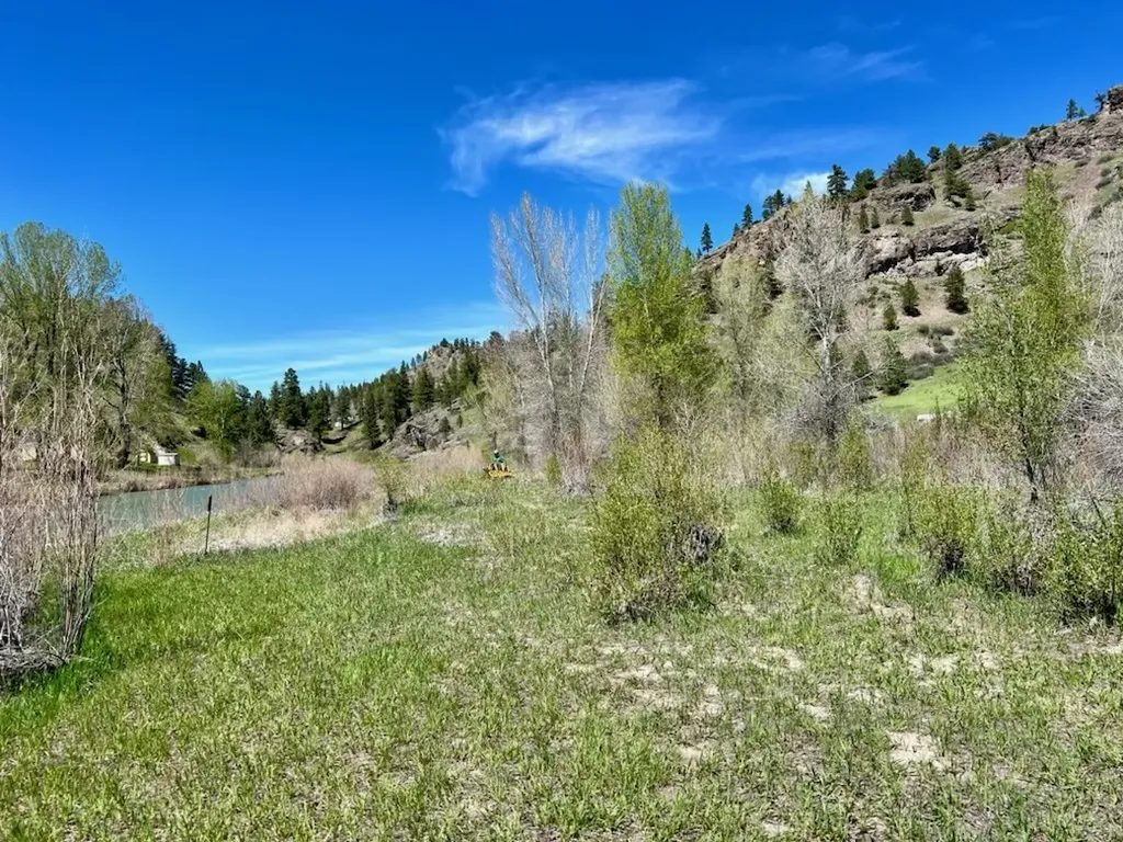 20 Eagle Rock Lane Cascade MT 59421