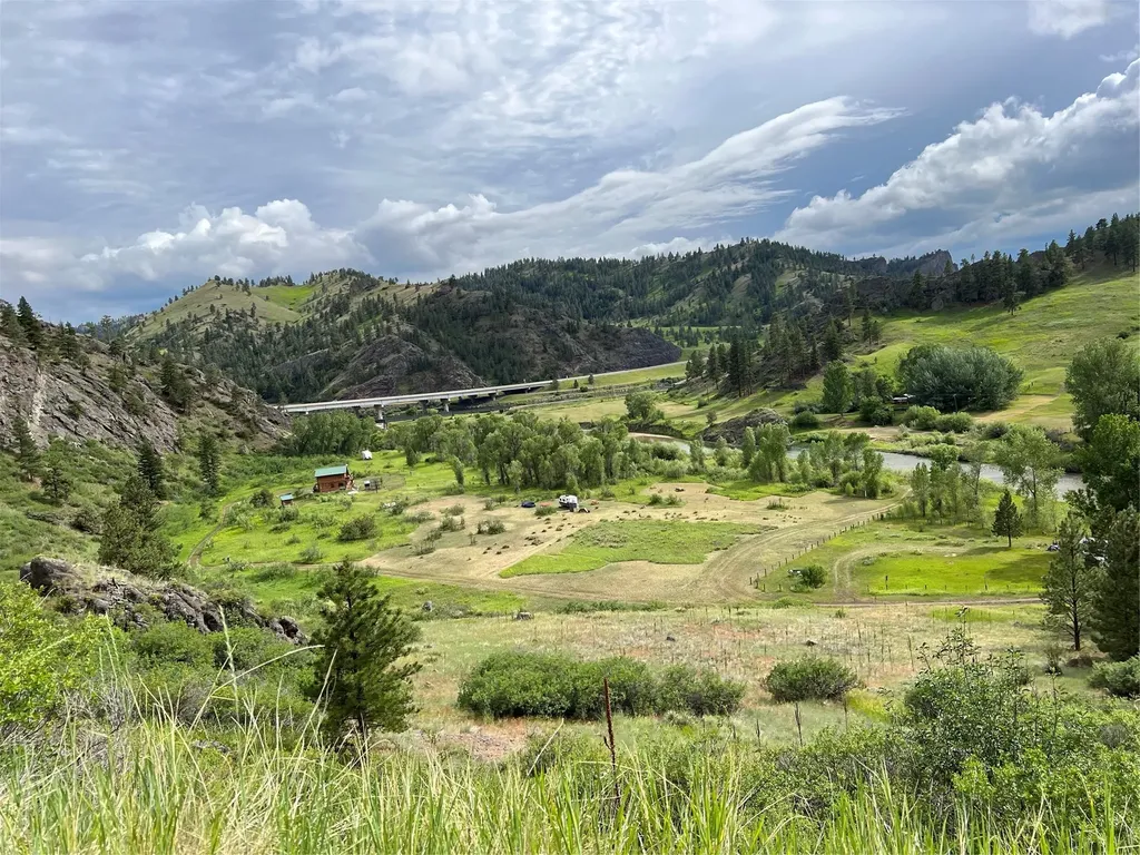 20 Eagle Rock Lane Cascade MT 59421