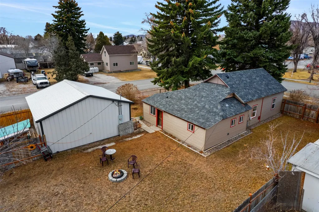 133 S Oak Street Townsend MT 59644