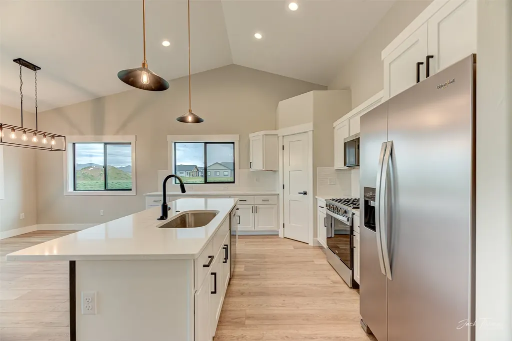 4015 Rachel Court East Helena MT 59635