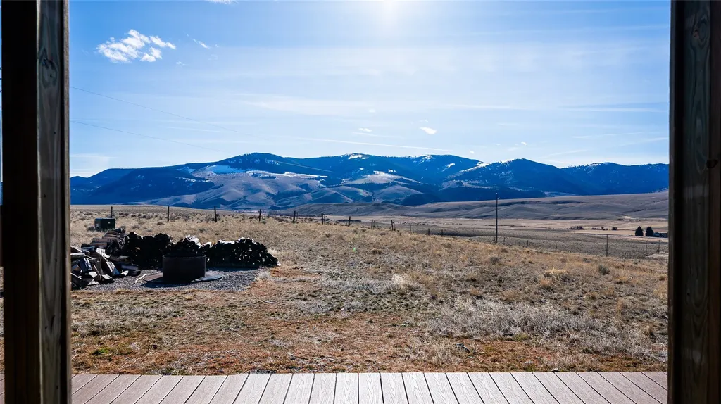 145 Spires Way Divide MT 59727