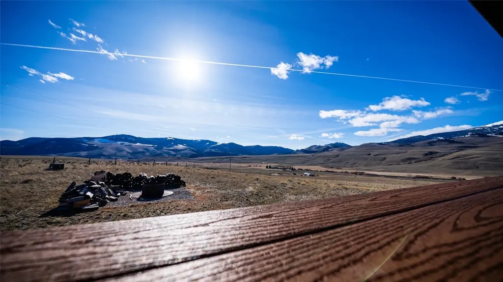 145 Spires Way Divide MT 59727