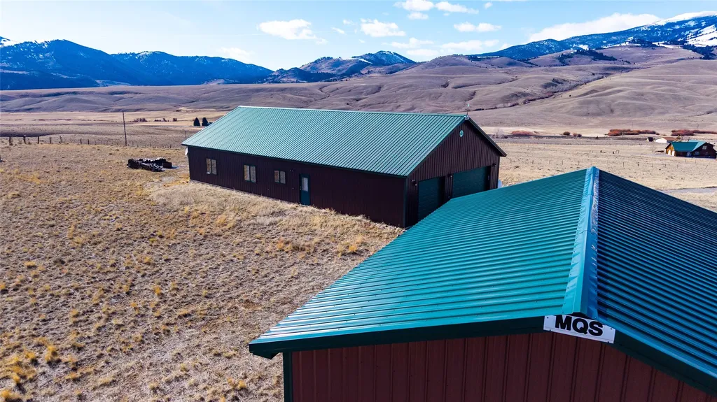 145 Spires Way Divide MT 59727